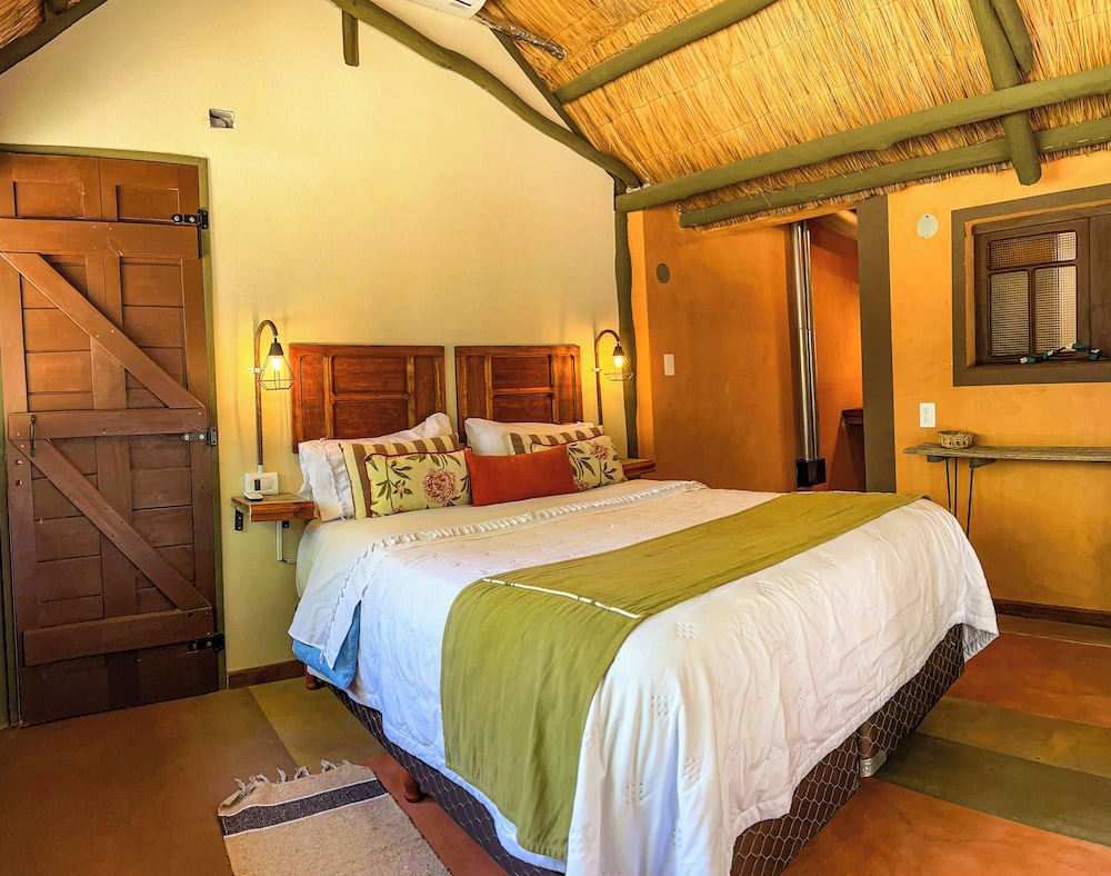 Exclusive Cabin, Patio, Park View photo 1