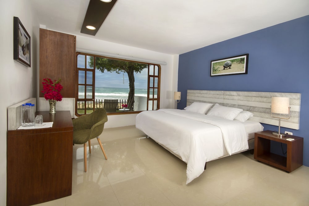Superior Twin Room, Ocean View photo 1