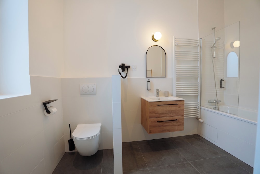 Triple Room - Photo 9