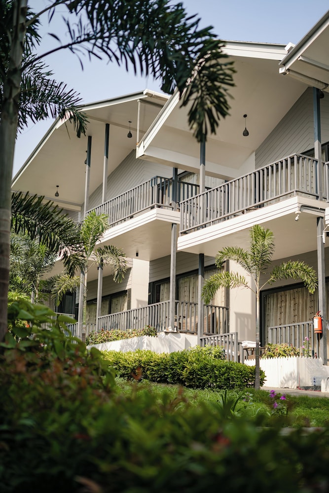 Oralia Garden View - Photo 6