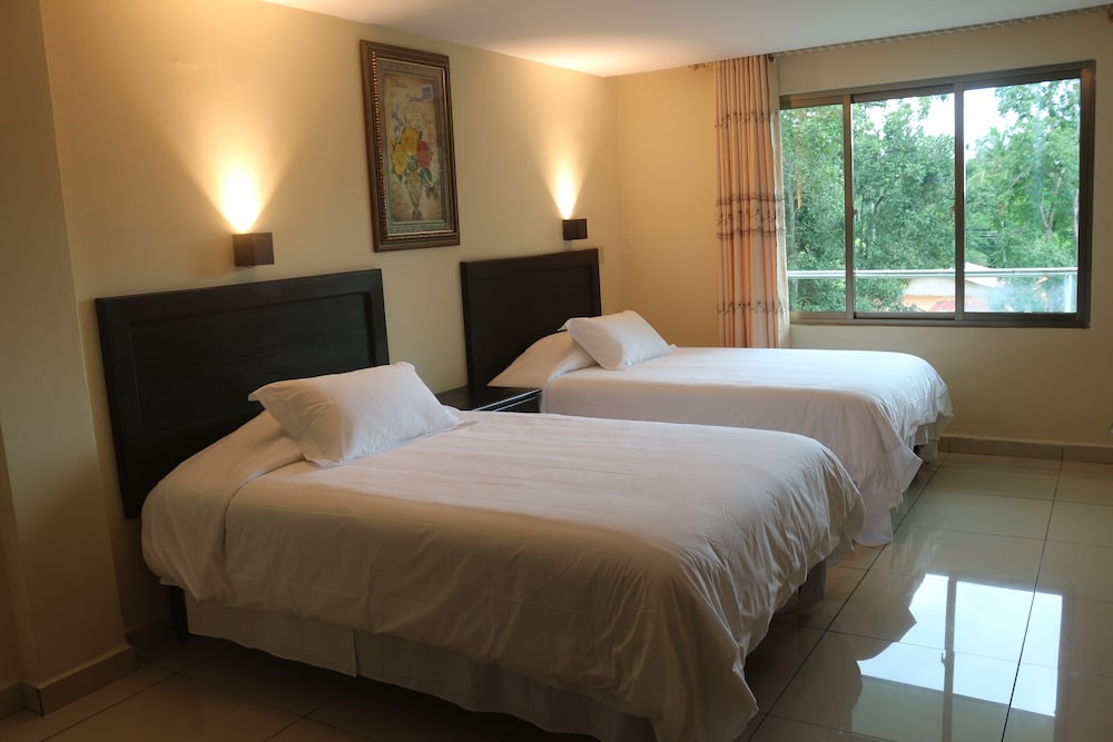 Deluxe Twin Room, 2 Double Beds, Non Smoking photo 2
