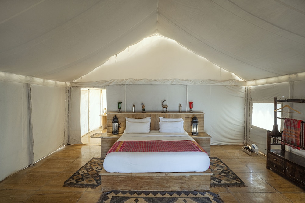 Luxury Tented Suite photo 3