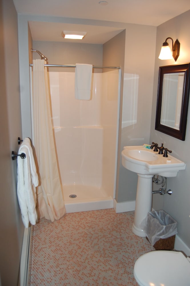 Suite, 1 King Bed with Sofa bed, Fireplace, photo 6