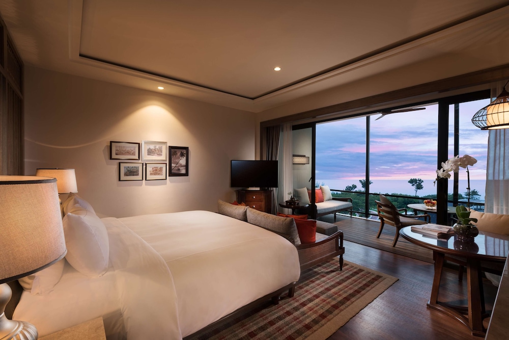 Executive Sea View Garden Room