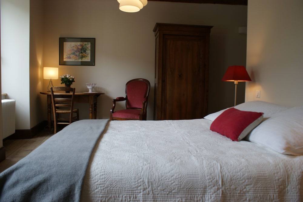 Double Room, 1 Queen Bed (La Jonte)