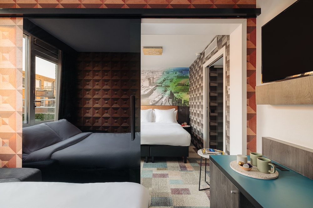 Family Room (1 Double Bed 1 Sofabed)