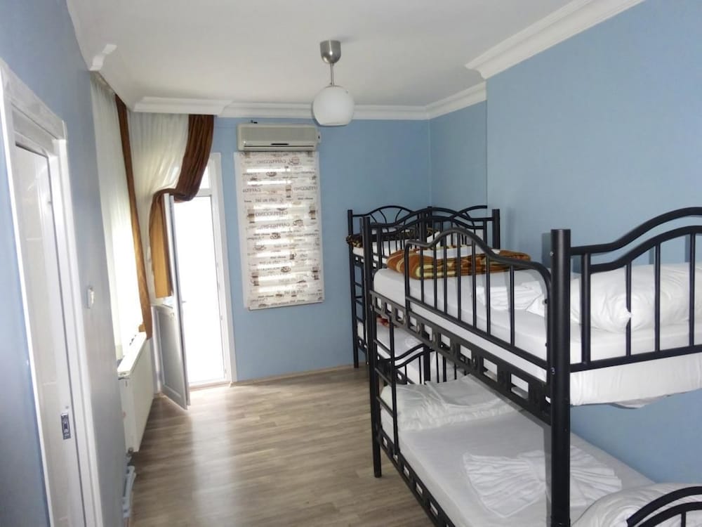 Shared Dormitory, Mixed Dorm photo 1