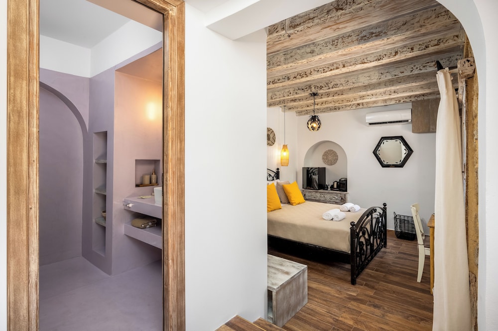 Double Room, Courtyard View