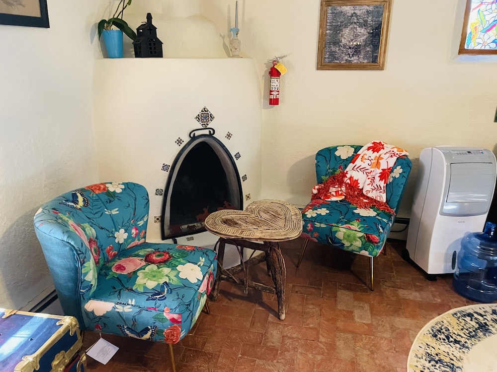 Standard Suite, 1 Bedroom, Non Smoking (Room Two)
