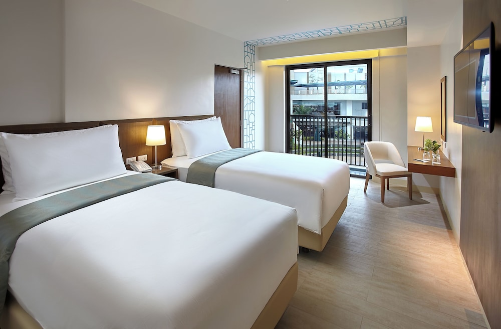Deluxe Twin Room Only - Photo 1