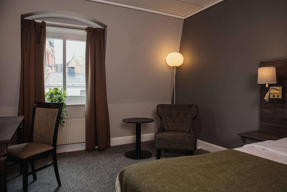 Superior Twin Room, 2 Twin Beds - Photo 2