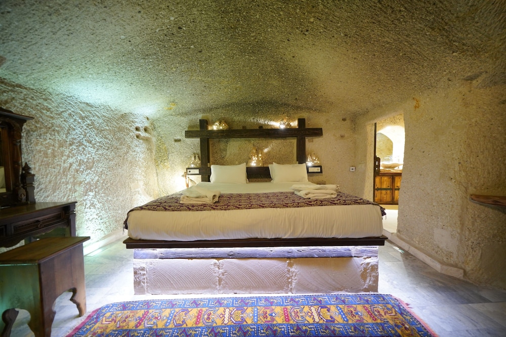 Sehzade Cave Suite photo 2