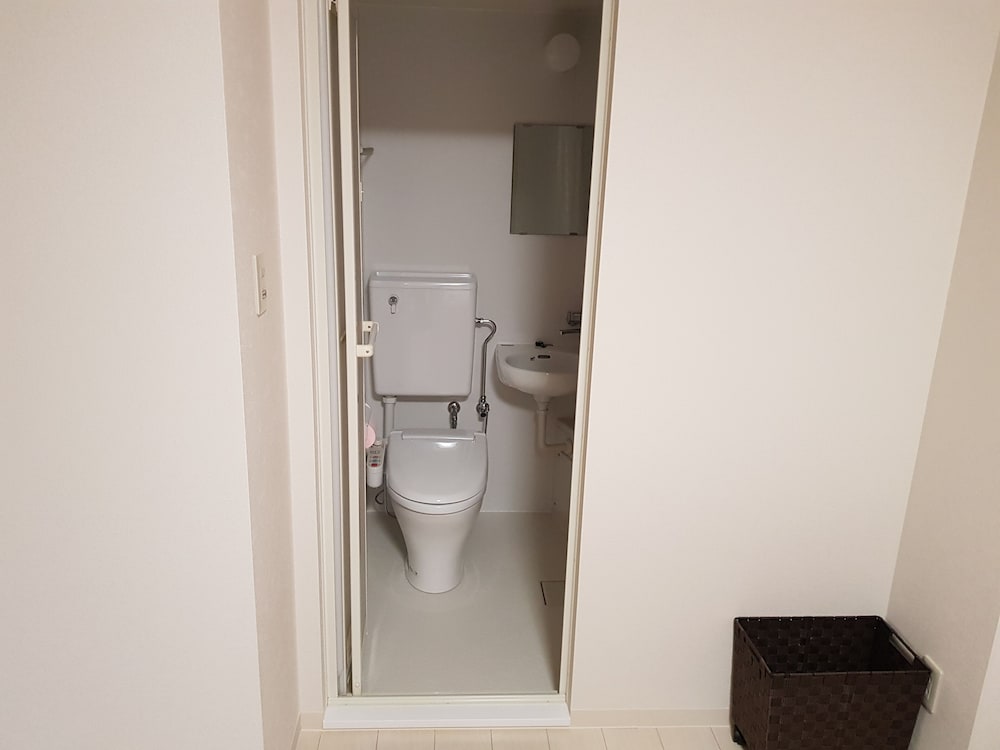 Deluxe Room, Non Smoking - Photo 5