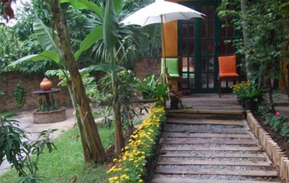 Villa photo 3