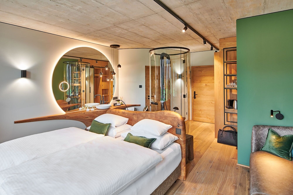 Superior Triple Room photo 2