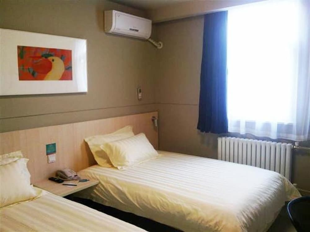 Twin Room (C) photo 2