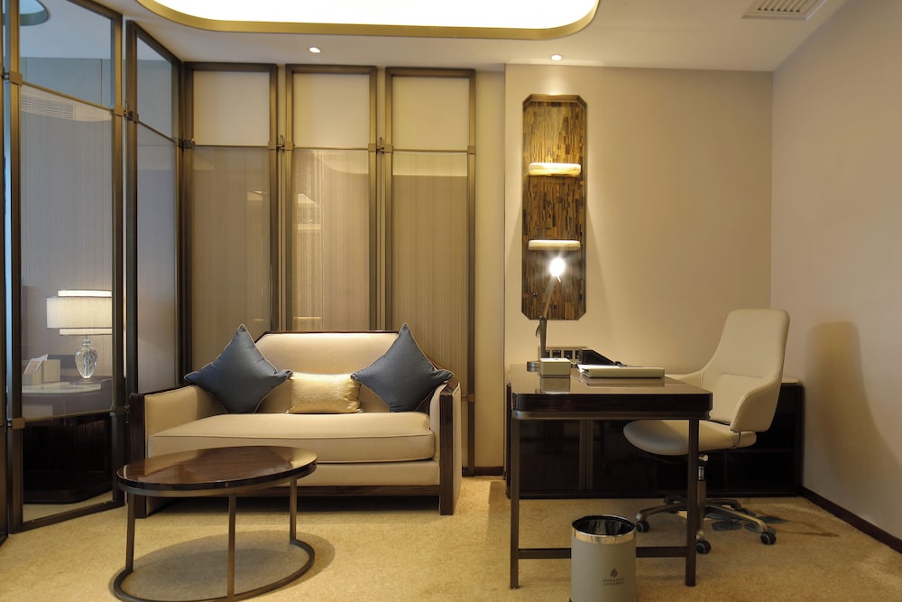 Premium Single Room photo 3