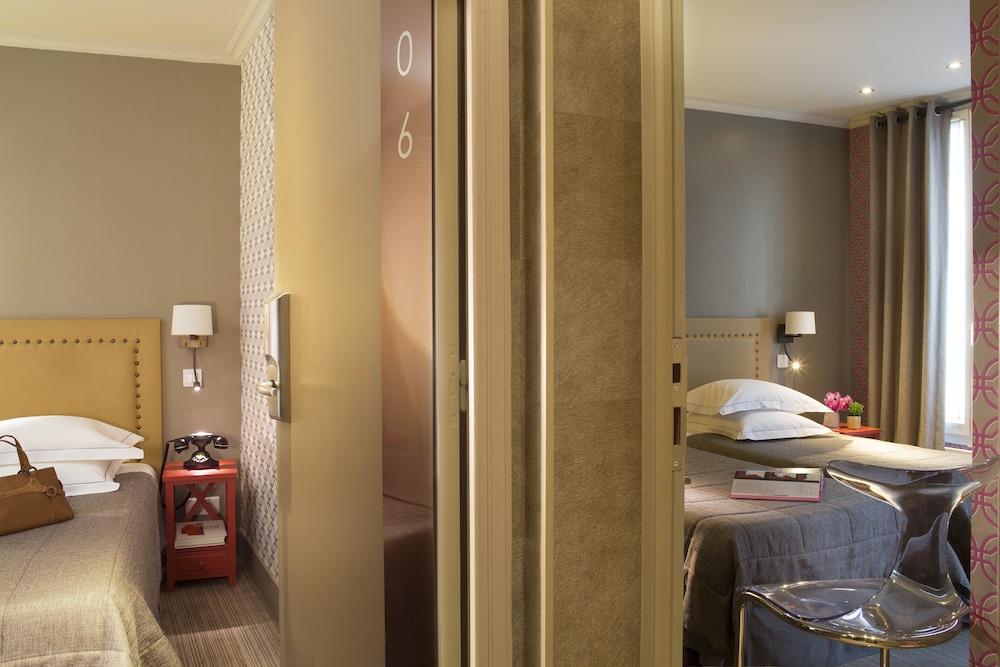 Connecting rooms