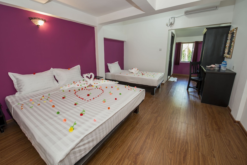 Superior Triple Room photo 2