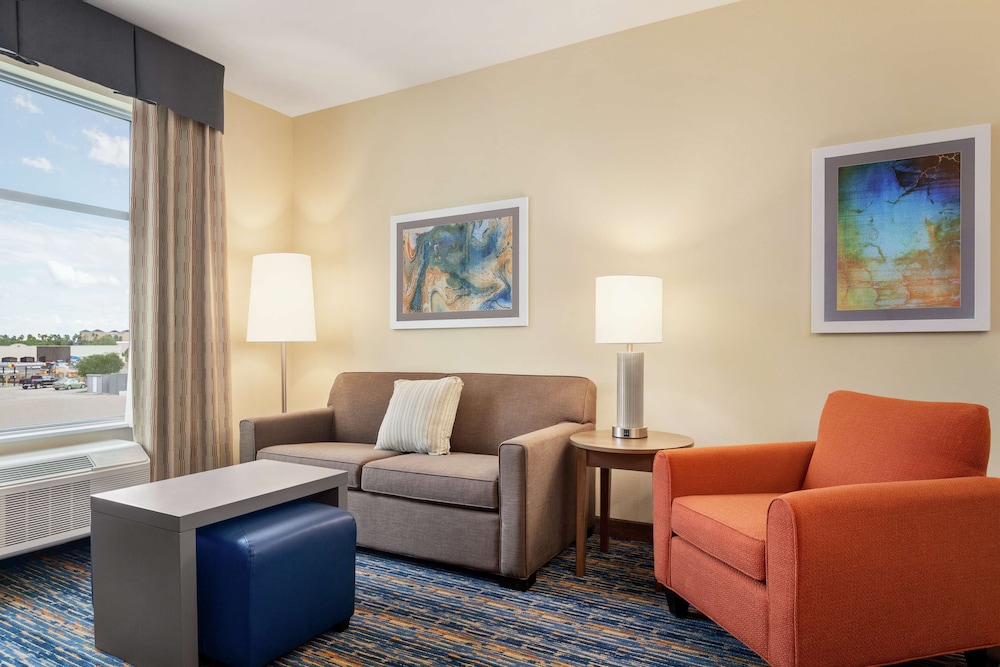 Suite, 1 Bedroom, Non Smoking - Photo 3