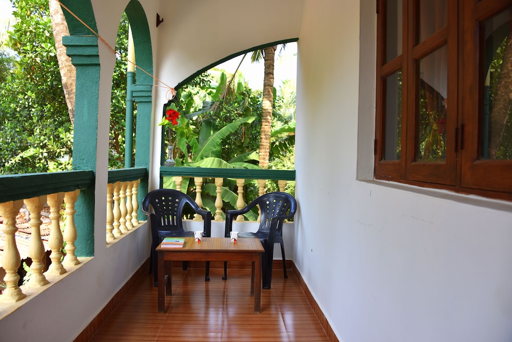 Basic Room - Photo 6
