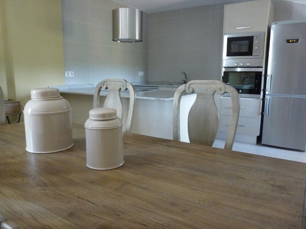 House, 3 Bedrooms, Garden View photo 3