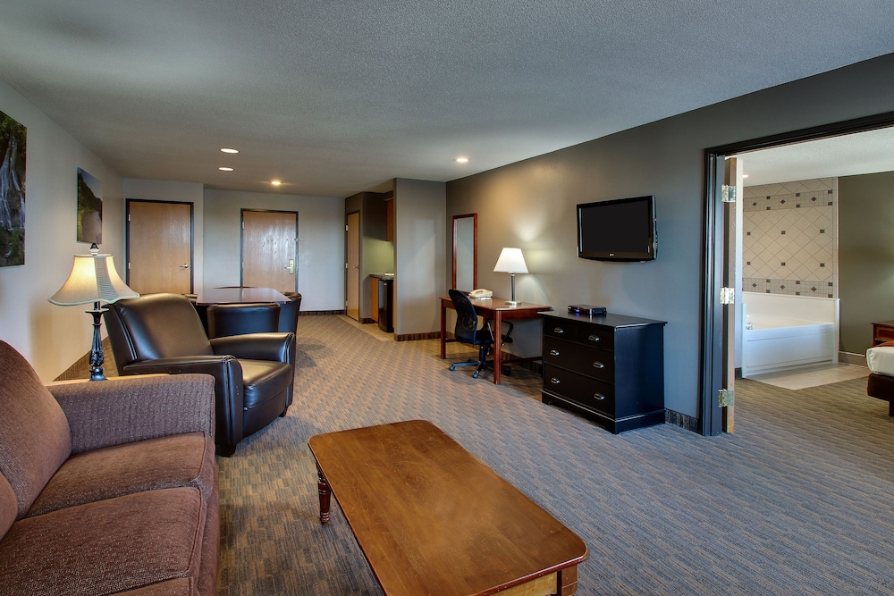 Executive Suite, 1 Queen Bed (Presidential Suite) photo 1