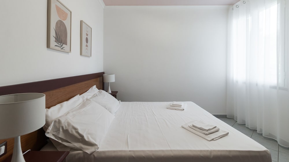 Apartment, 1 Bedroom, Balcony, Partial Sea View