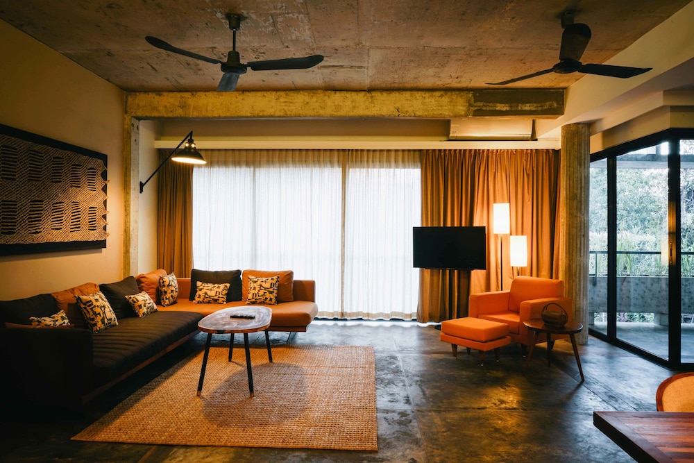 Apartment - Photo 1