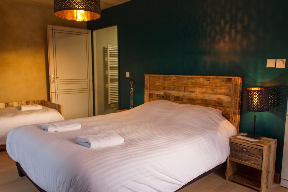 Premium Triple Room, Private Bathroom photo 1