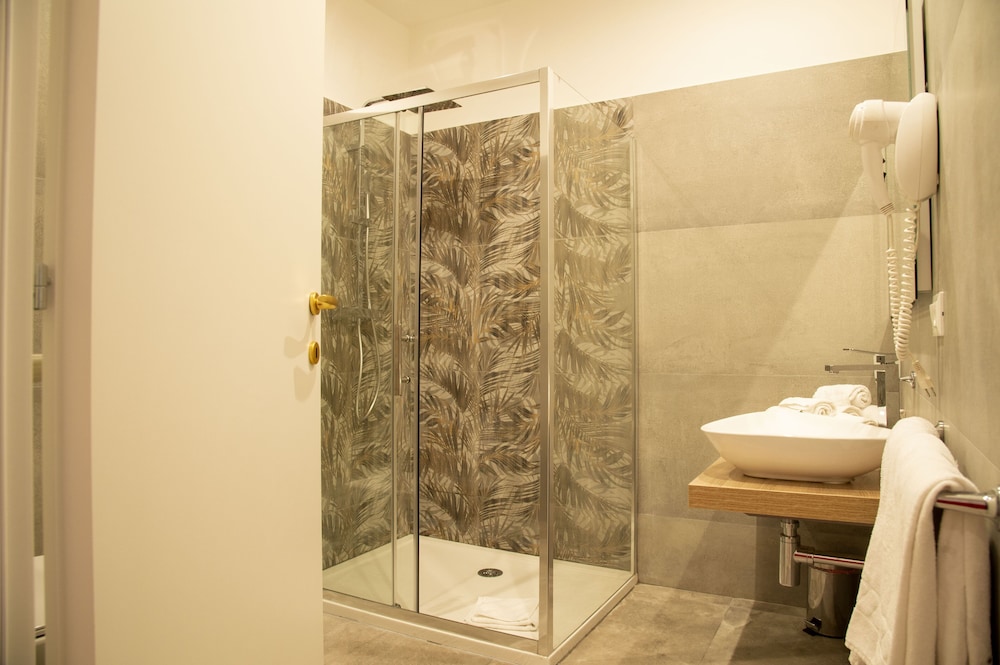 Luxury Triple Room photo 2