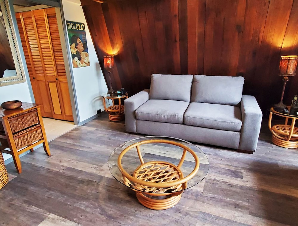 Ocean View Suite photo 1