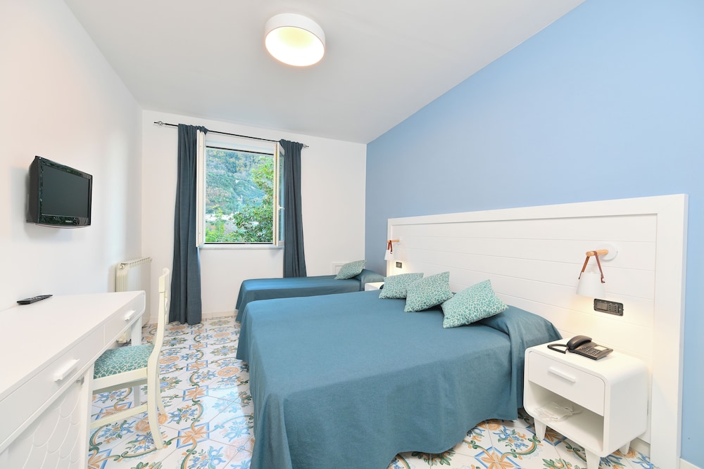 Comfort Triple Room photo 1