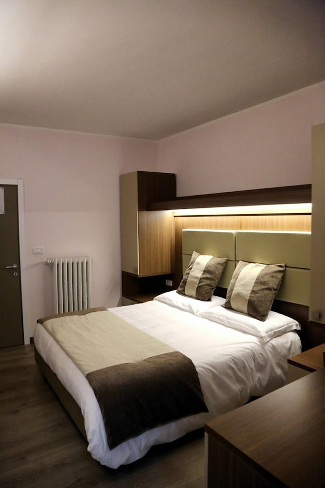 Double Room (n°4) photo 3