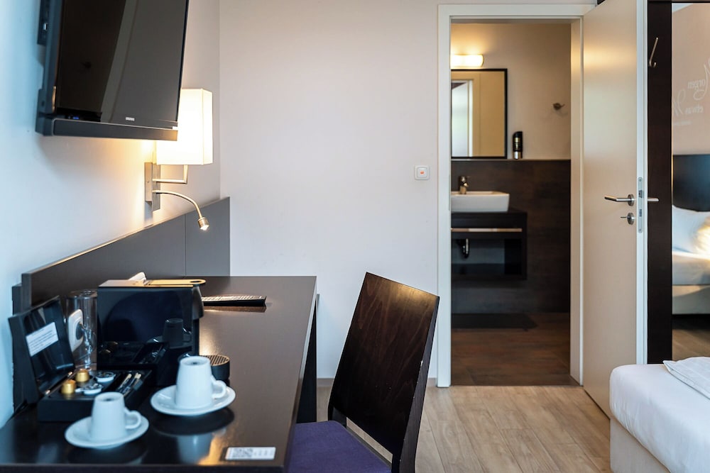 Comfort Single Room