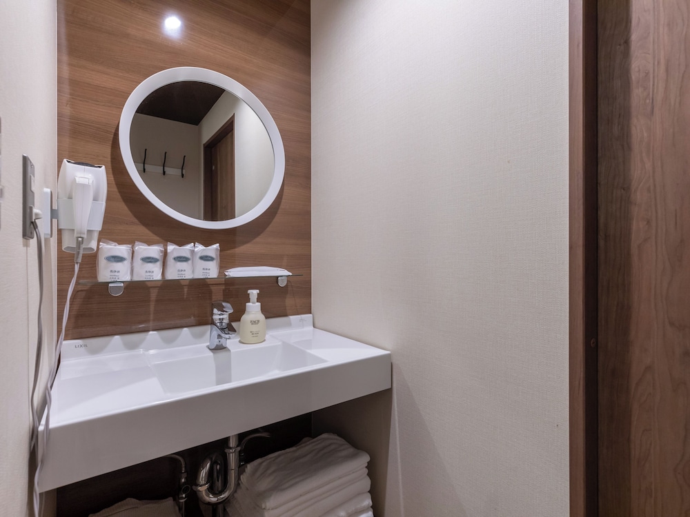 Japanese Style Room For 4 People (Separate Bath And Toilet), Non Smoking photo 2