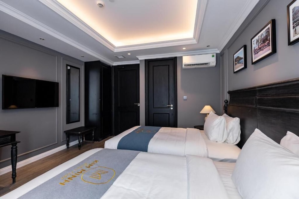 Basic Double or Twin Room - Photo 4