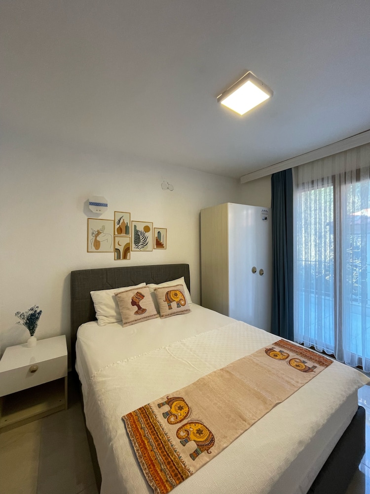 Classic Double Room, 1 Queen Bed