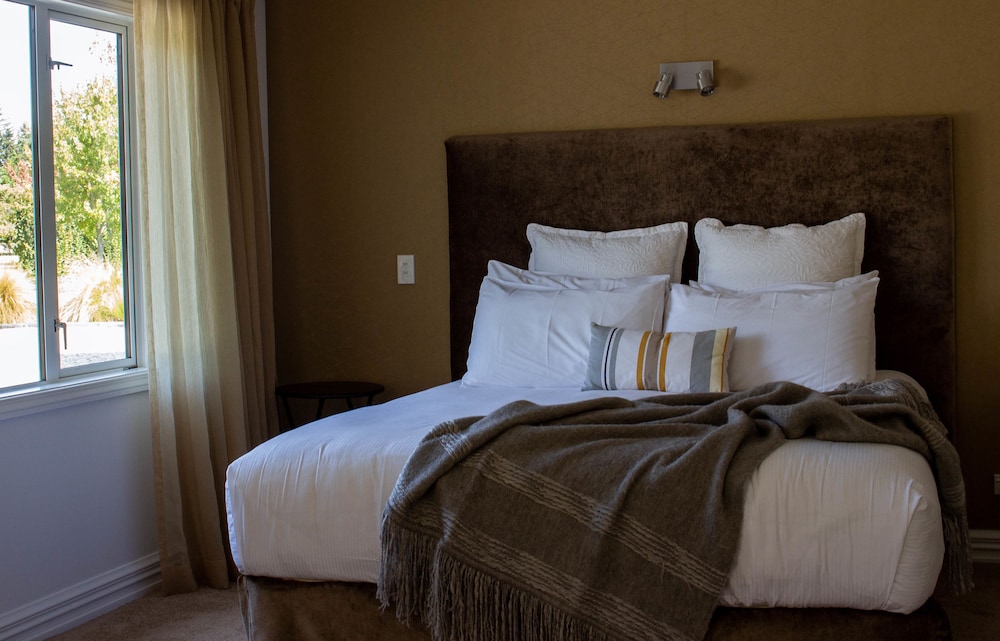 The Remarkables Room