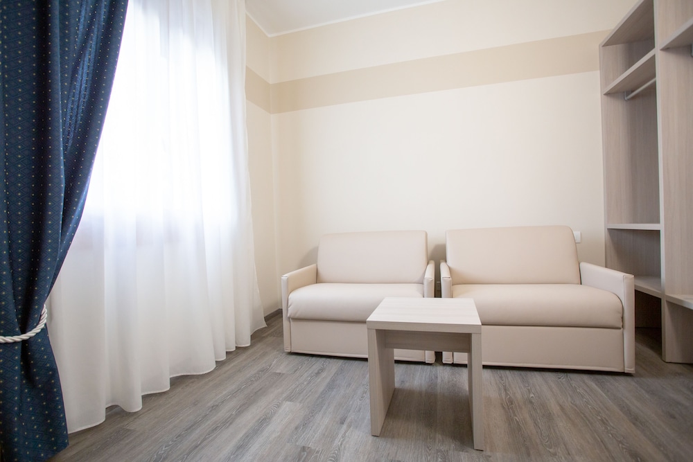 Family Suite photo 2