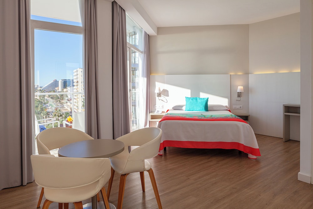 Junior Suite, Terrace, Sea View (3 Adults) - Photo 4