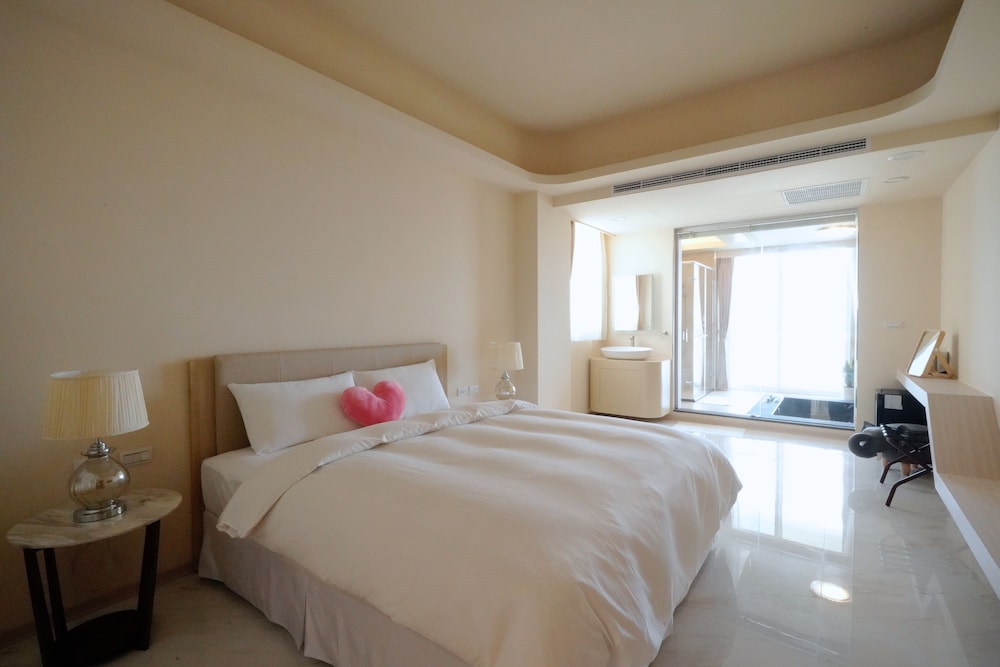 Elite Double Room, Ocean View photo 1