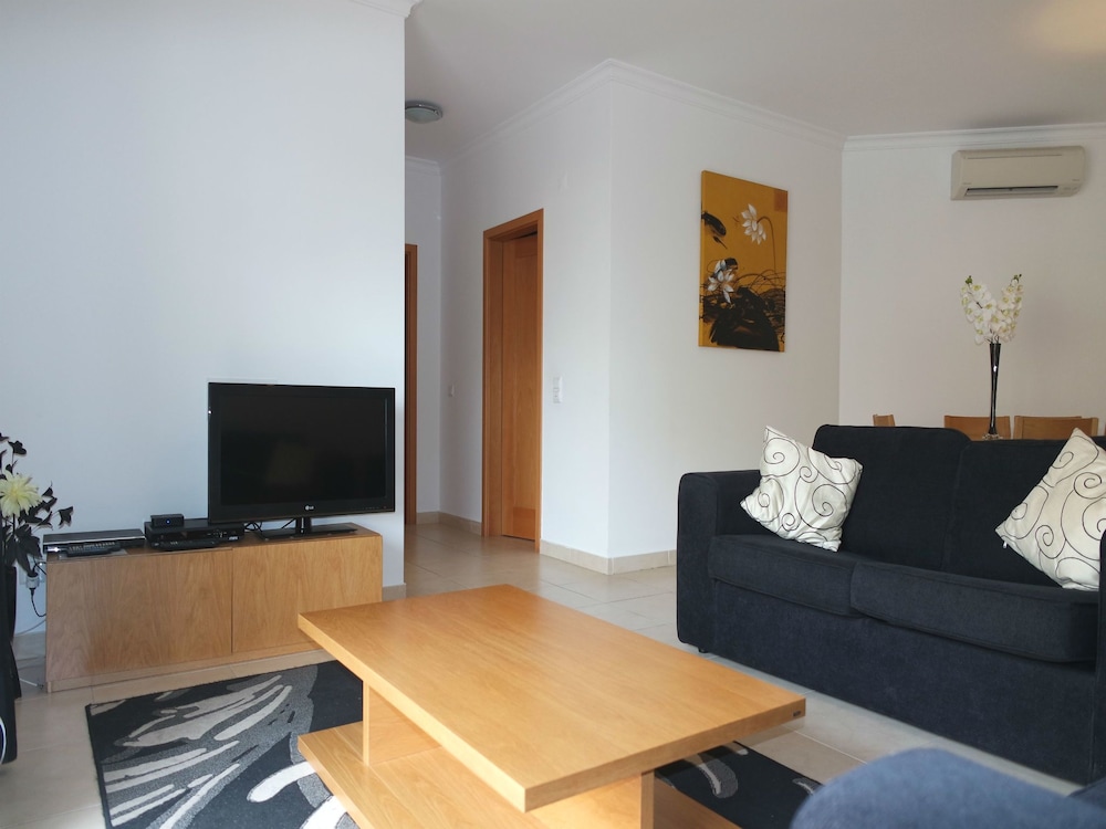 Apartamento (2 Dormitorios)