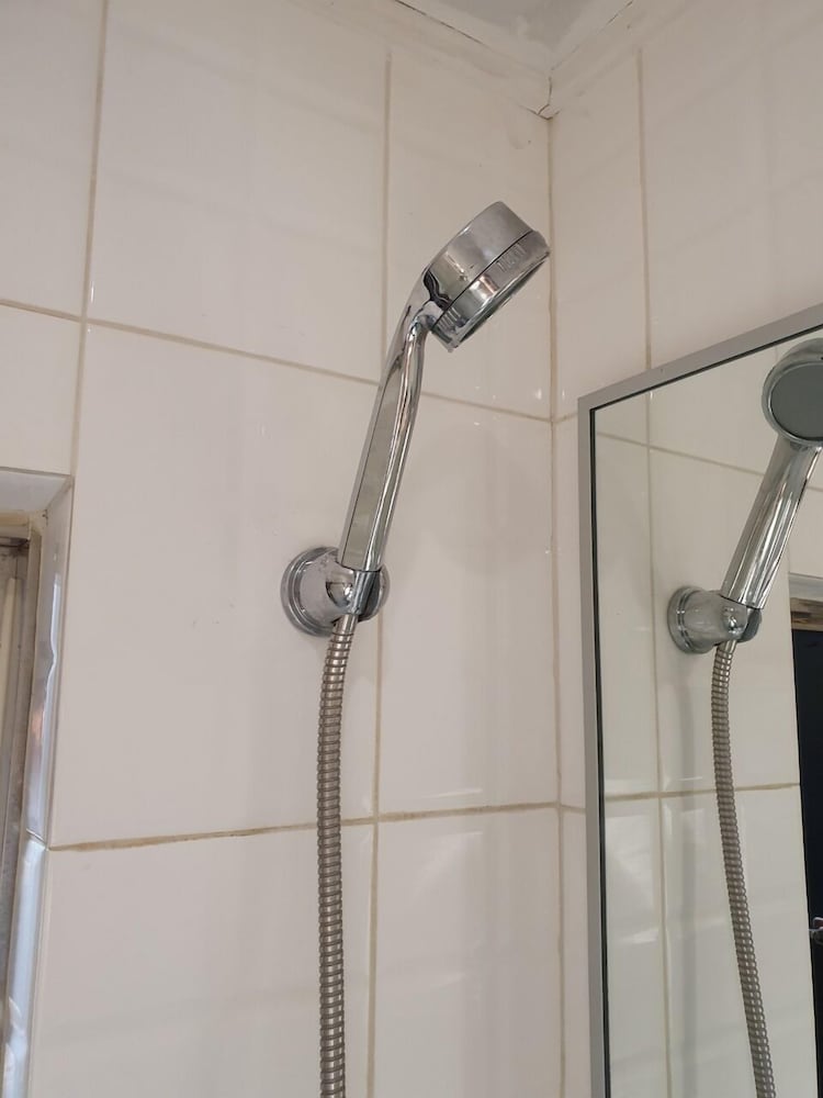 Double Room - Photo 14