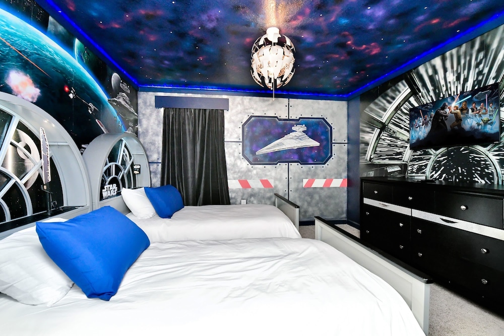 Upstay - Lakeview Mansion w Pool Spa and Cinema, Kuva 30