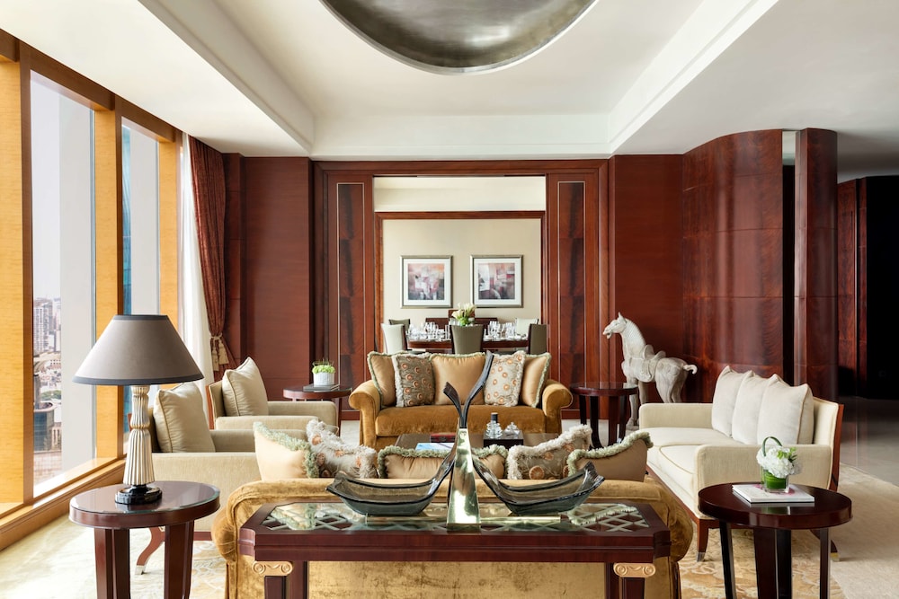 Presidential Suite (Grand Tower)