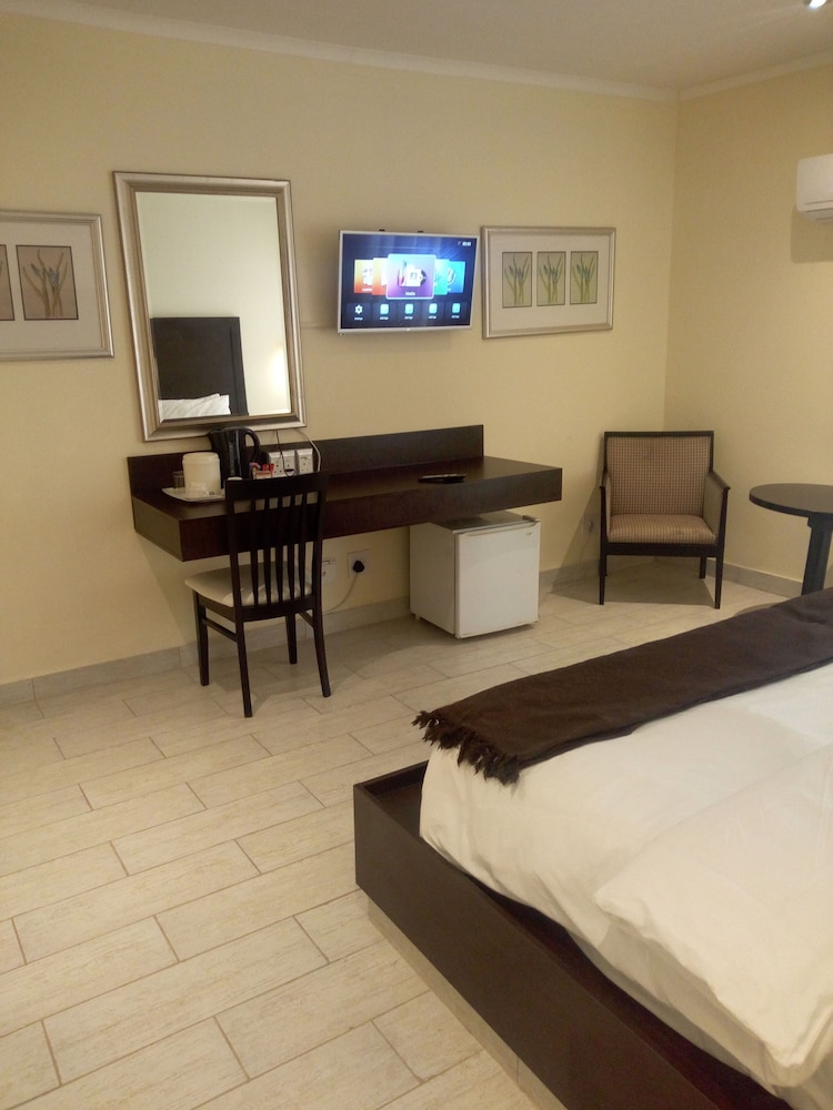 Executive Room photo 1