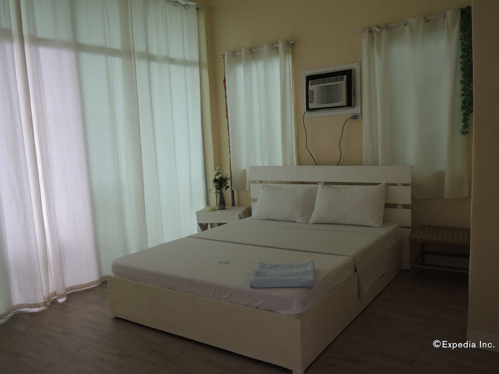 Sunrise Deluxe Room photo 3