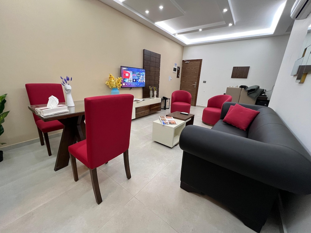 Junior Suite, 3 Twin Beds - Photo 4