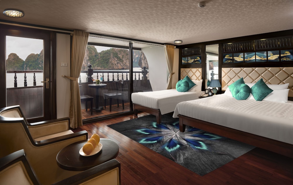 Alisa Vip Suite Private Balcony & Jacuzzi